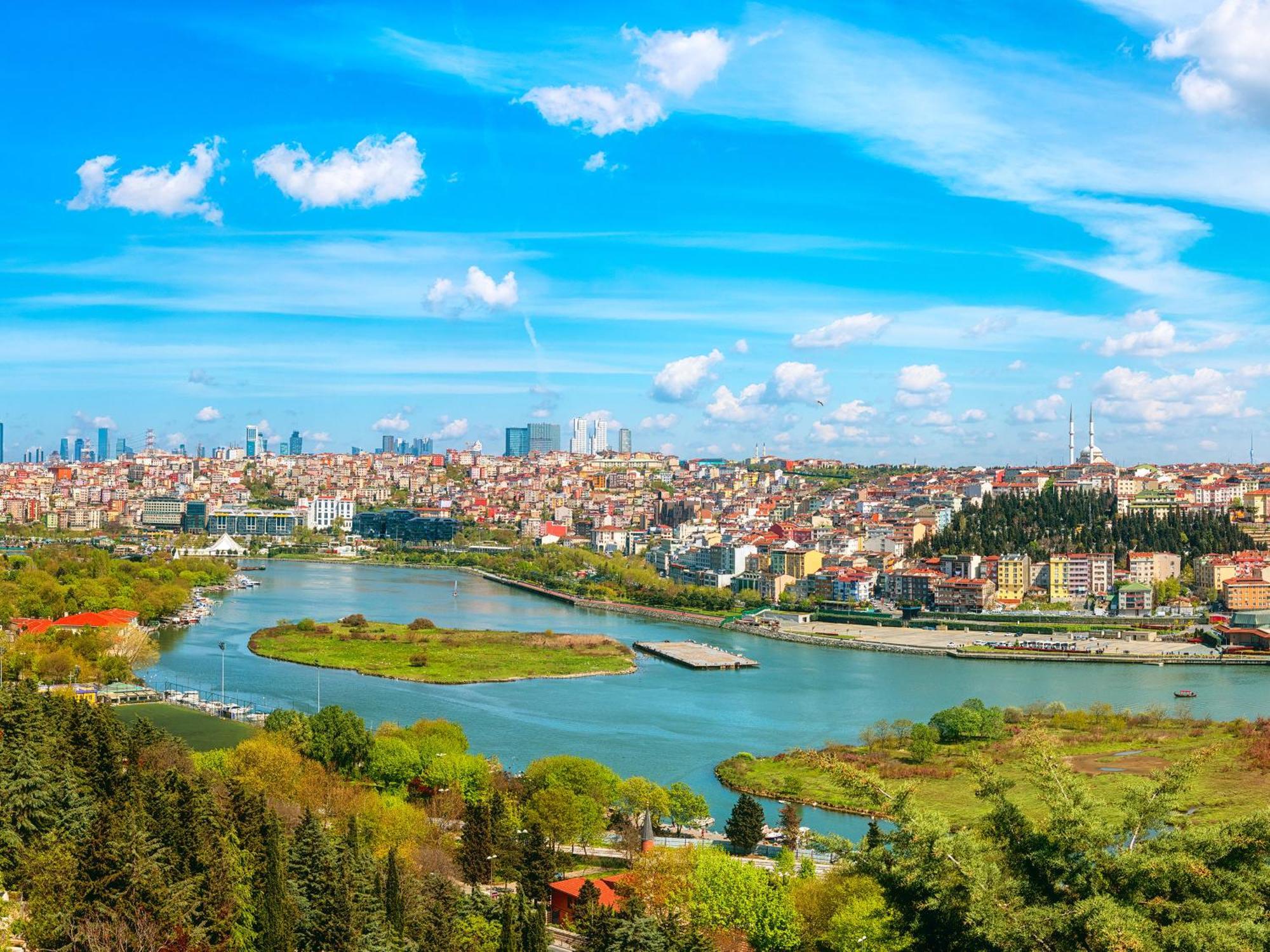 Mövenpick Golden Horn Hotel 5*
