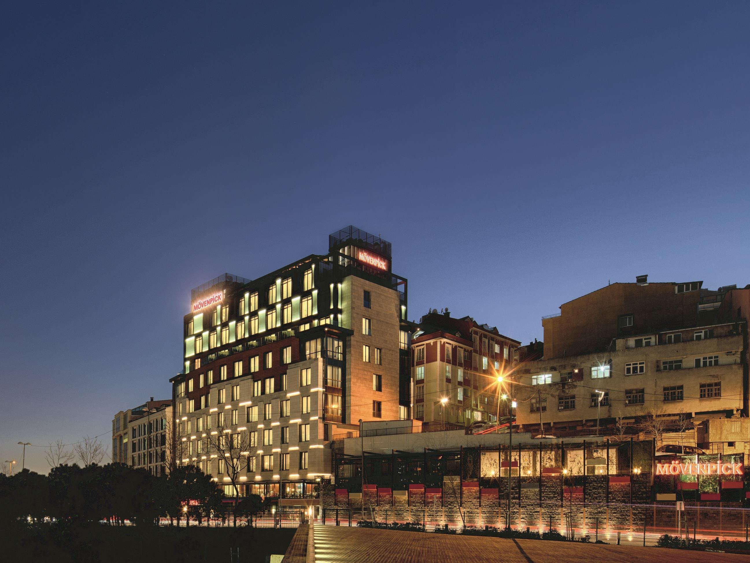 מלון Moevenpick Golden Horn 5*