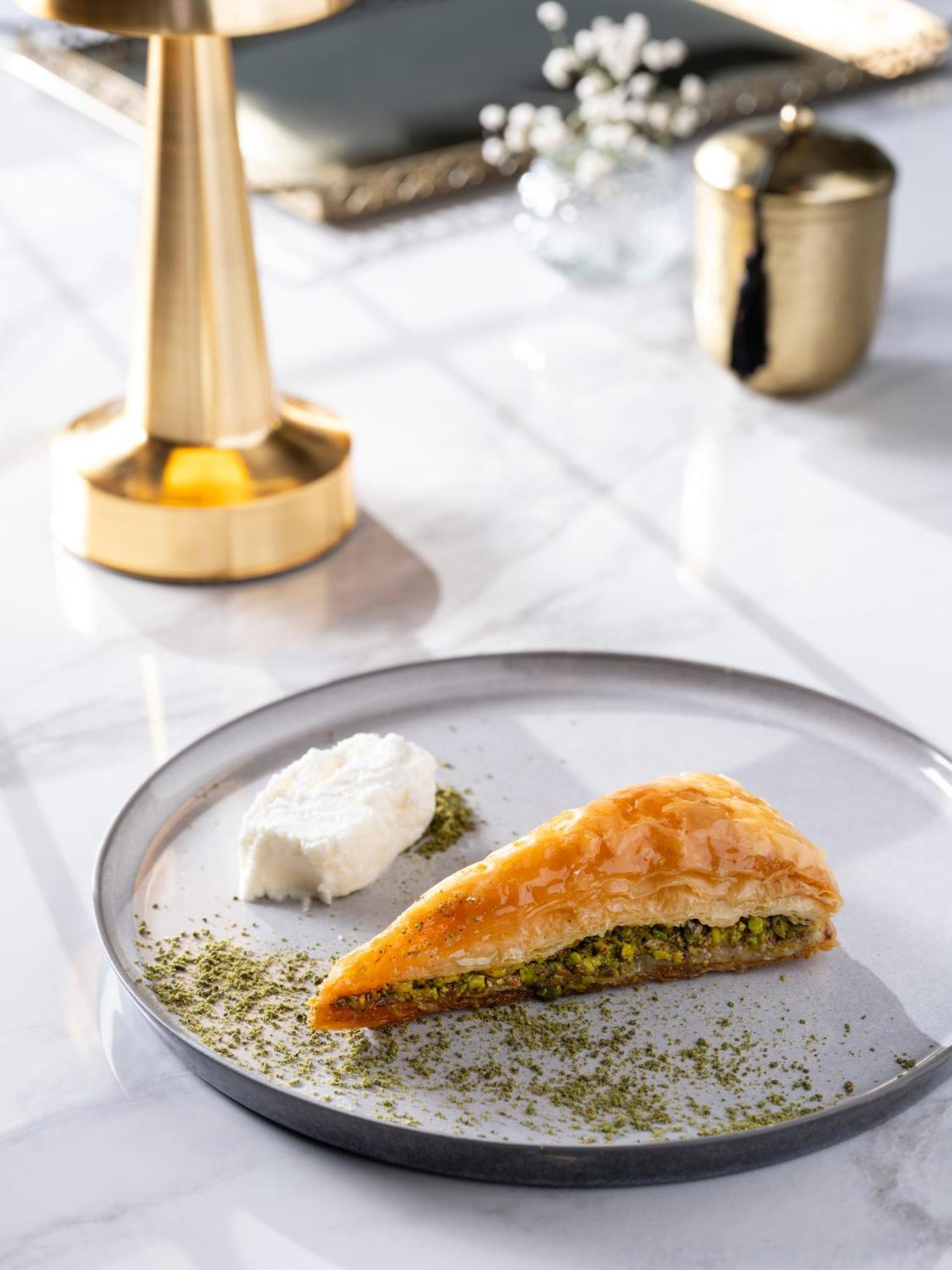 Moevenpick Golden Horn מלון 5*